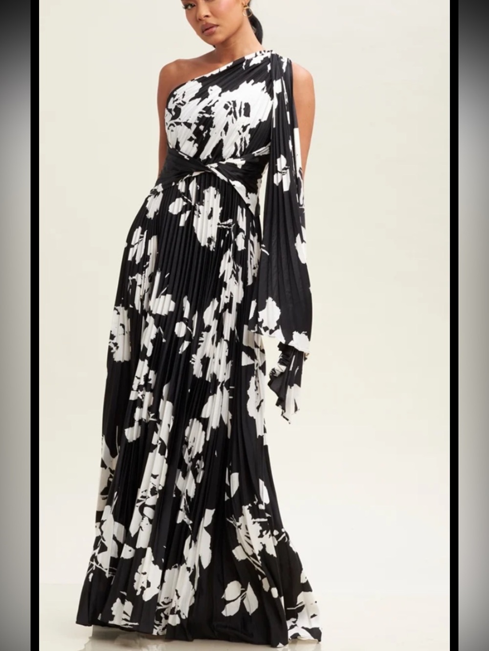 New! Bobbles & Lace large One-Shoulder Blythe Black & White Pleated Maxi Dress.
